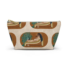 Load image into Gallery viewer, STRIKING | BEAUTY BAG