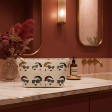 Load image into Gallery viewer, EYES ON ME Beauty Bag - Warm & Cozy Setting